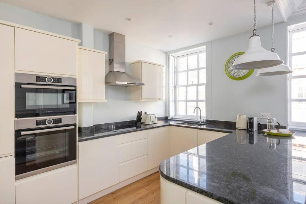 Beautiful Apartment, Incredible Central Location 巴斯 外观 照片